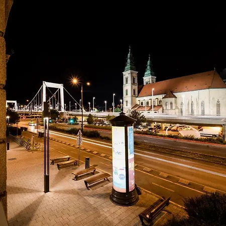 Beautiful View Duna Daire *